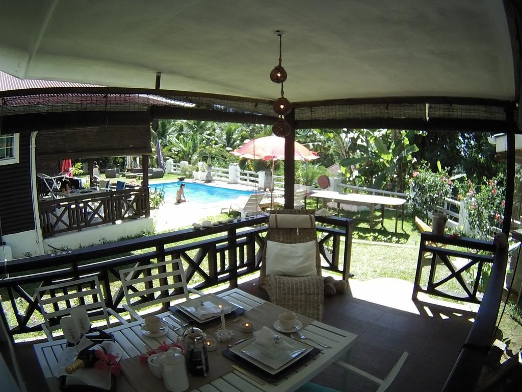 Kokogrove Chalet Anse Royale