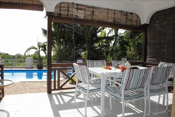 Kokogrove Anse Royale